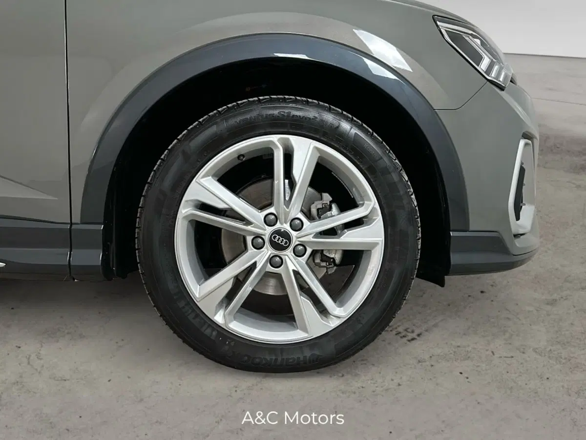 Audi Q3 Sportback usata a Caserta (19)