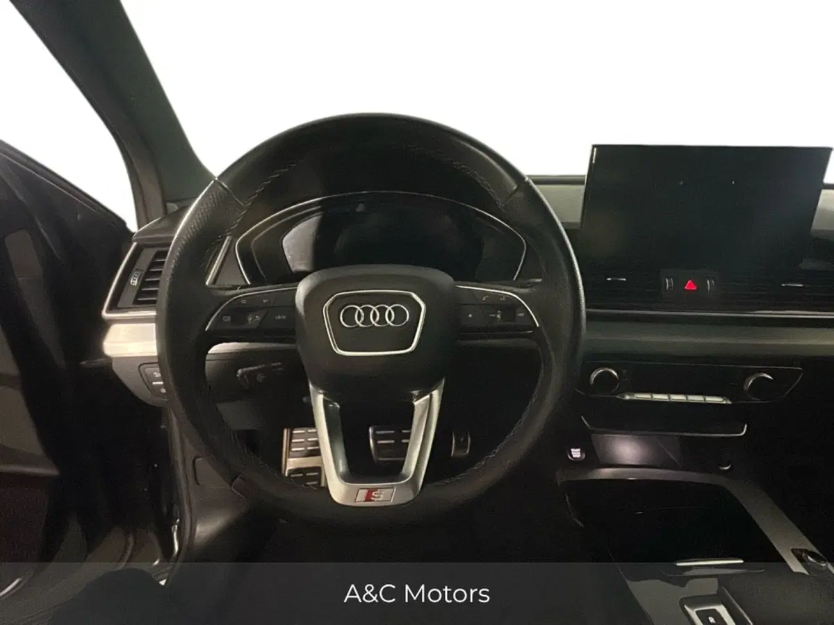 Audi Q5 Sportback usata a Caserta (11)