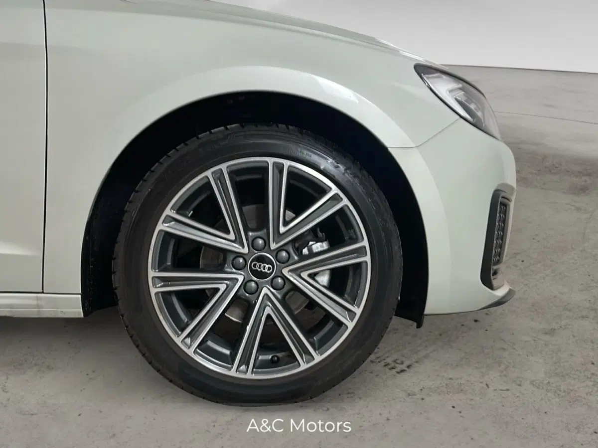 Audi A1 Sportback usata a Napoli (19)