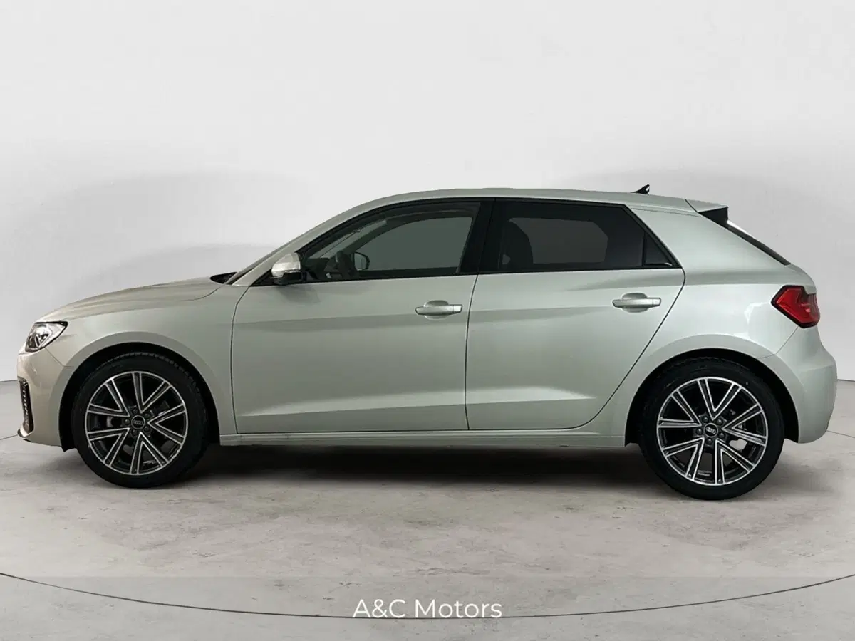 Audi A1 Sportback usata a Napoli (3)