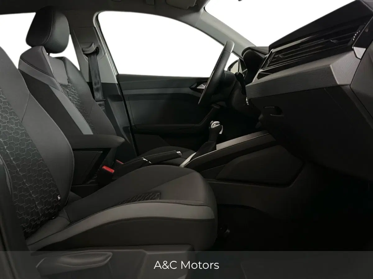 Audi A1 Sportback usata a Napoli (7)