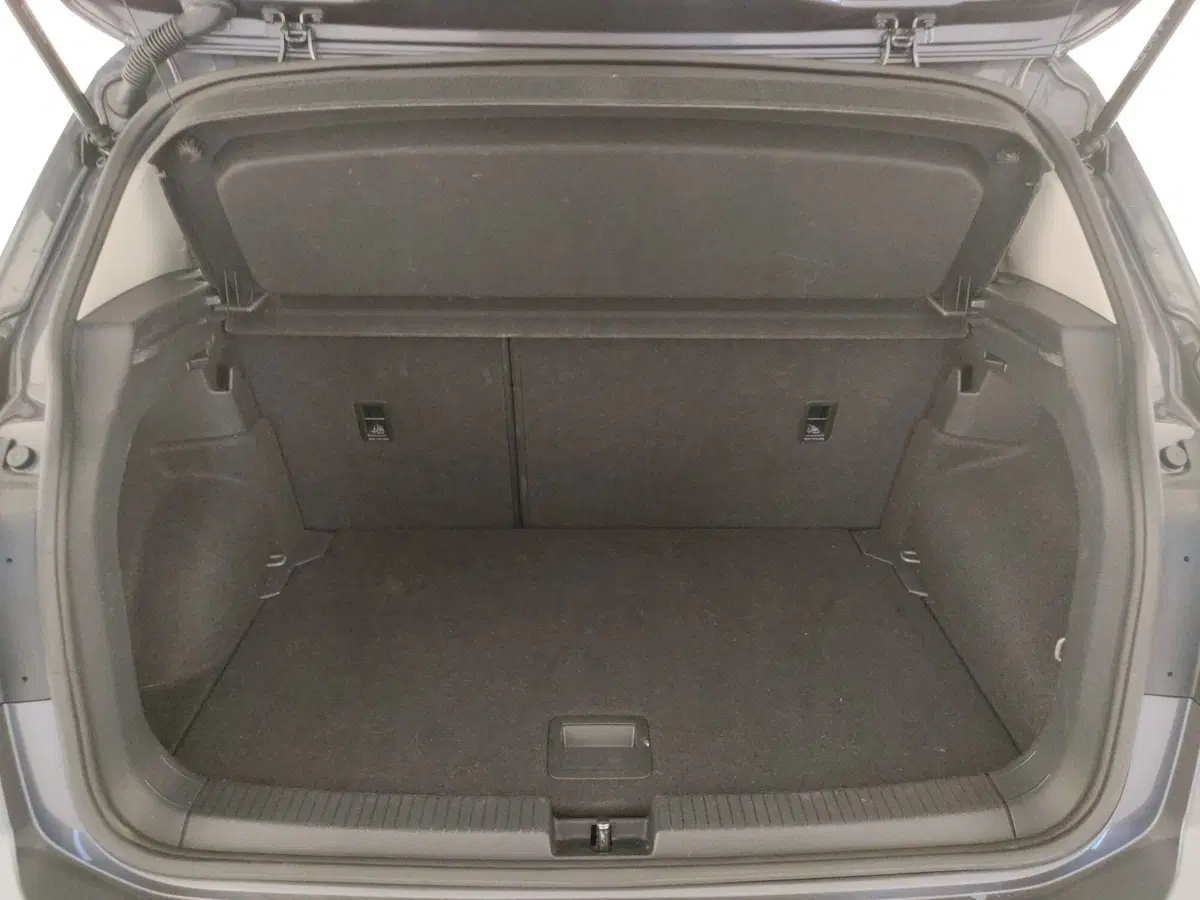 Volkswagen T-Cross usata a Napoli (17)
