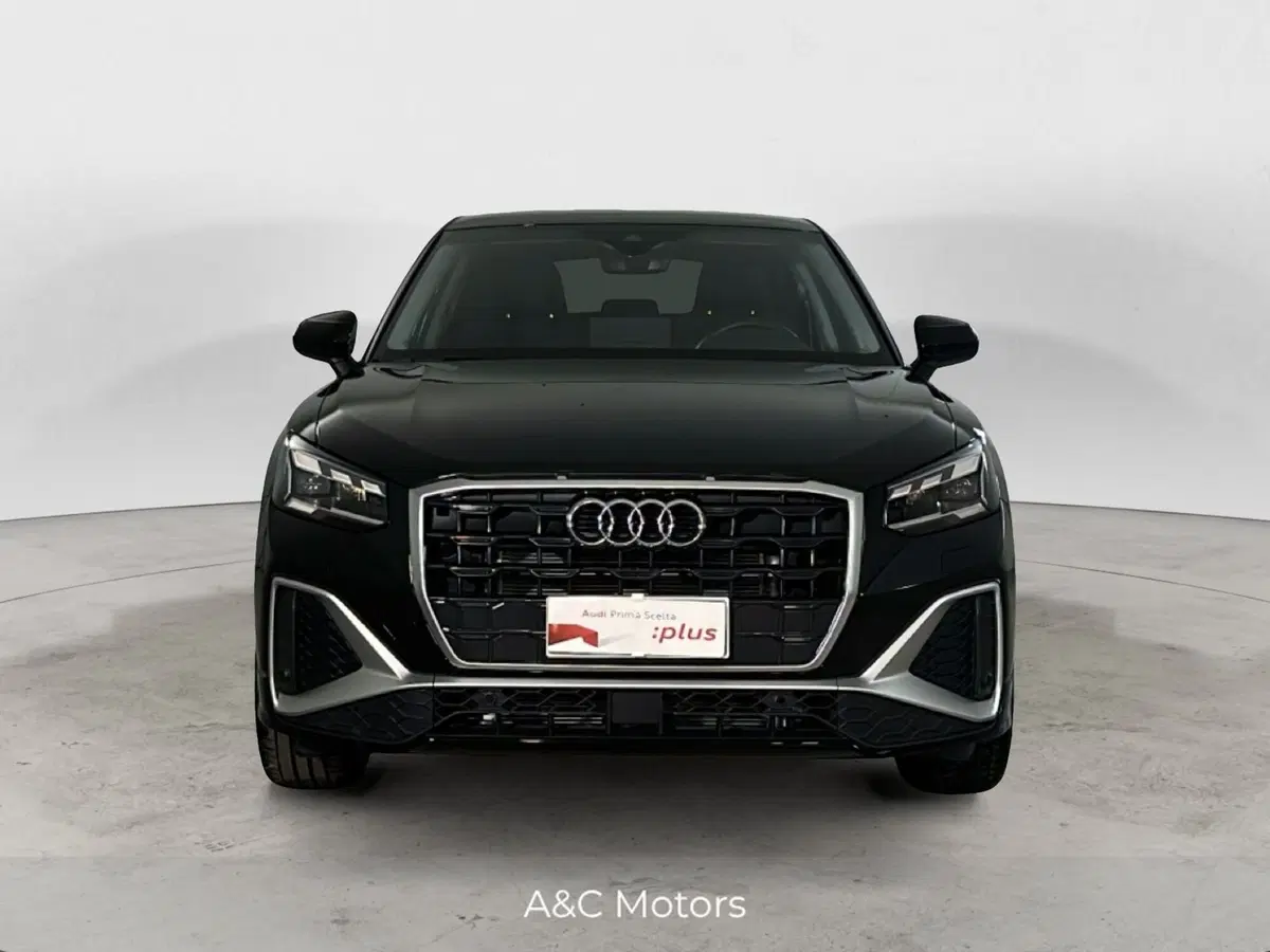 Audi Q2 usata a Caserta (2)