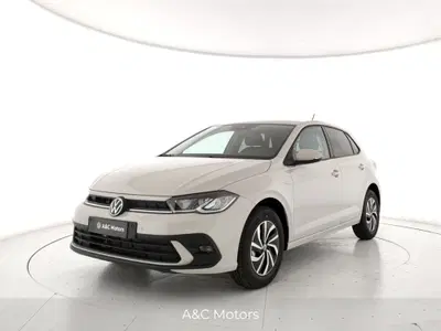 Volkswagen Polo 1.0 Edition 80cv del 2025 usata a Pozzuoli