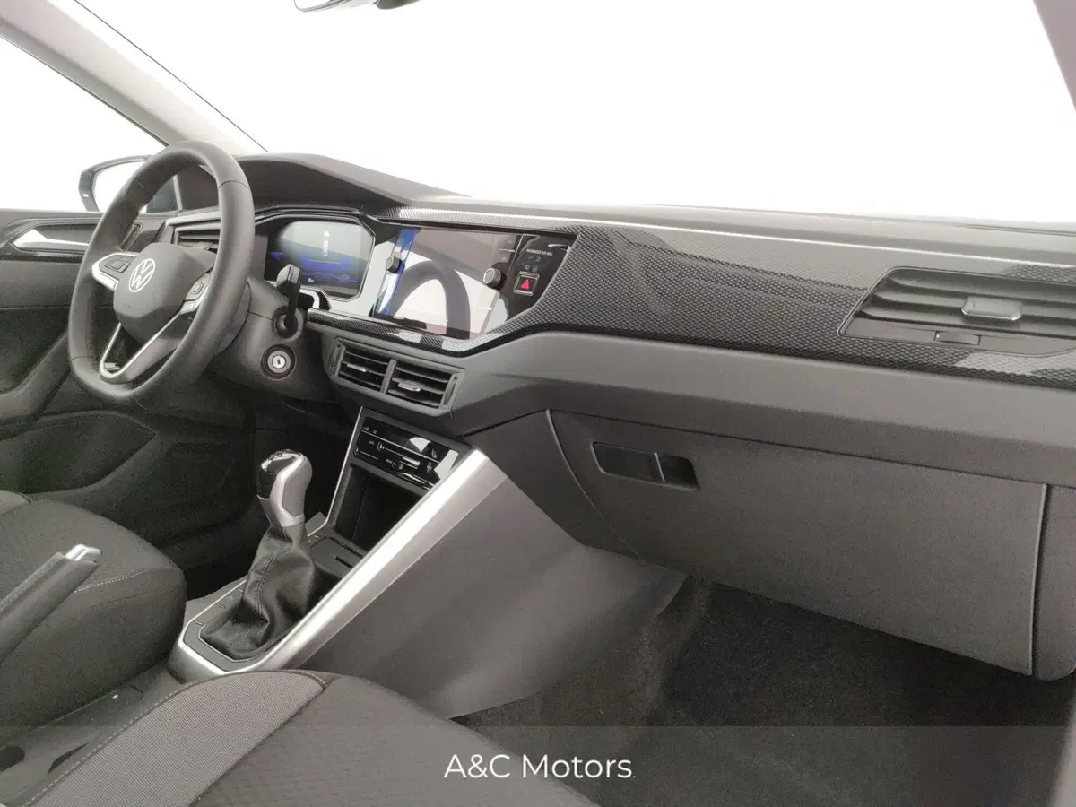 Volkswagen Polo usata a Napoli (6)