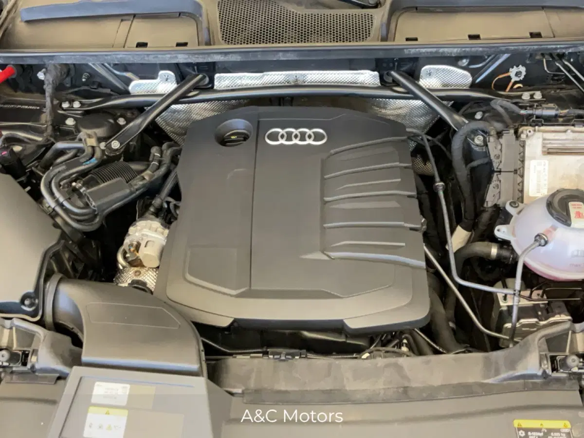 Audi Q5 Sportback usata a Caserta (13)