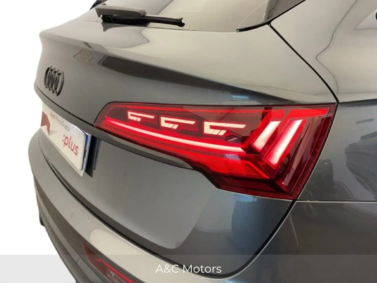 Audi Q5 Sportback usata a Caserta (16)