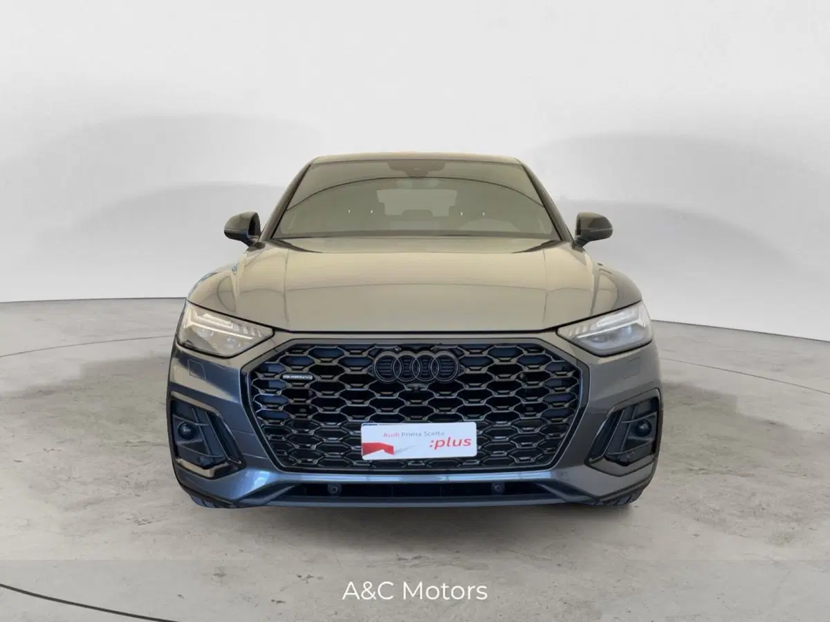 Audi Q5 Sportback usata a Caserta (2)
