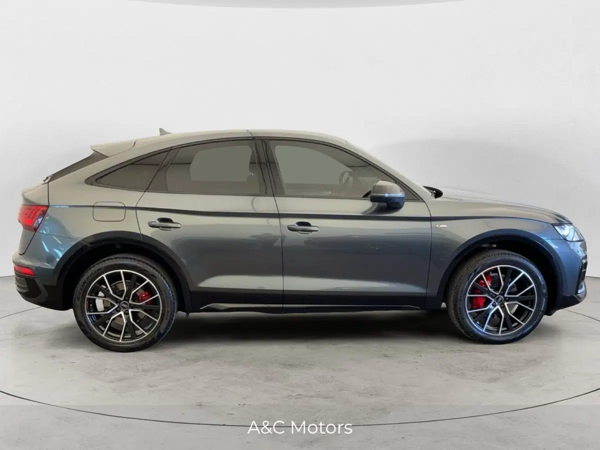 Audi Q5 Sportback usata a Caserta (4)