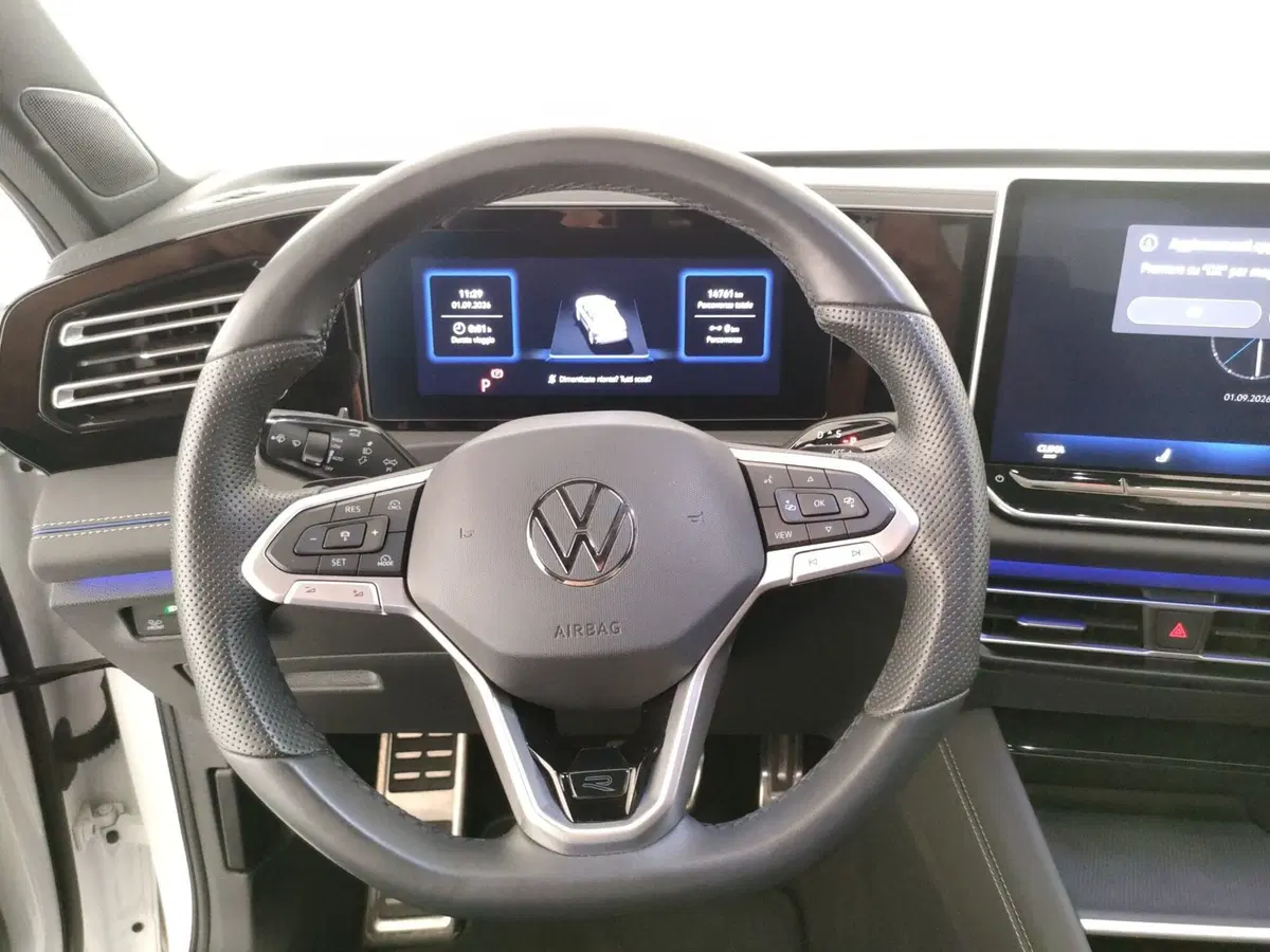 Volkswagen Tiguan usata a Napoli (11)
