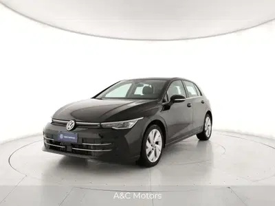 Volkswagen Golf 2.0 TDI 150 CV DSG SCR Style del 2025 usata a Casagiove