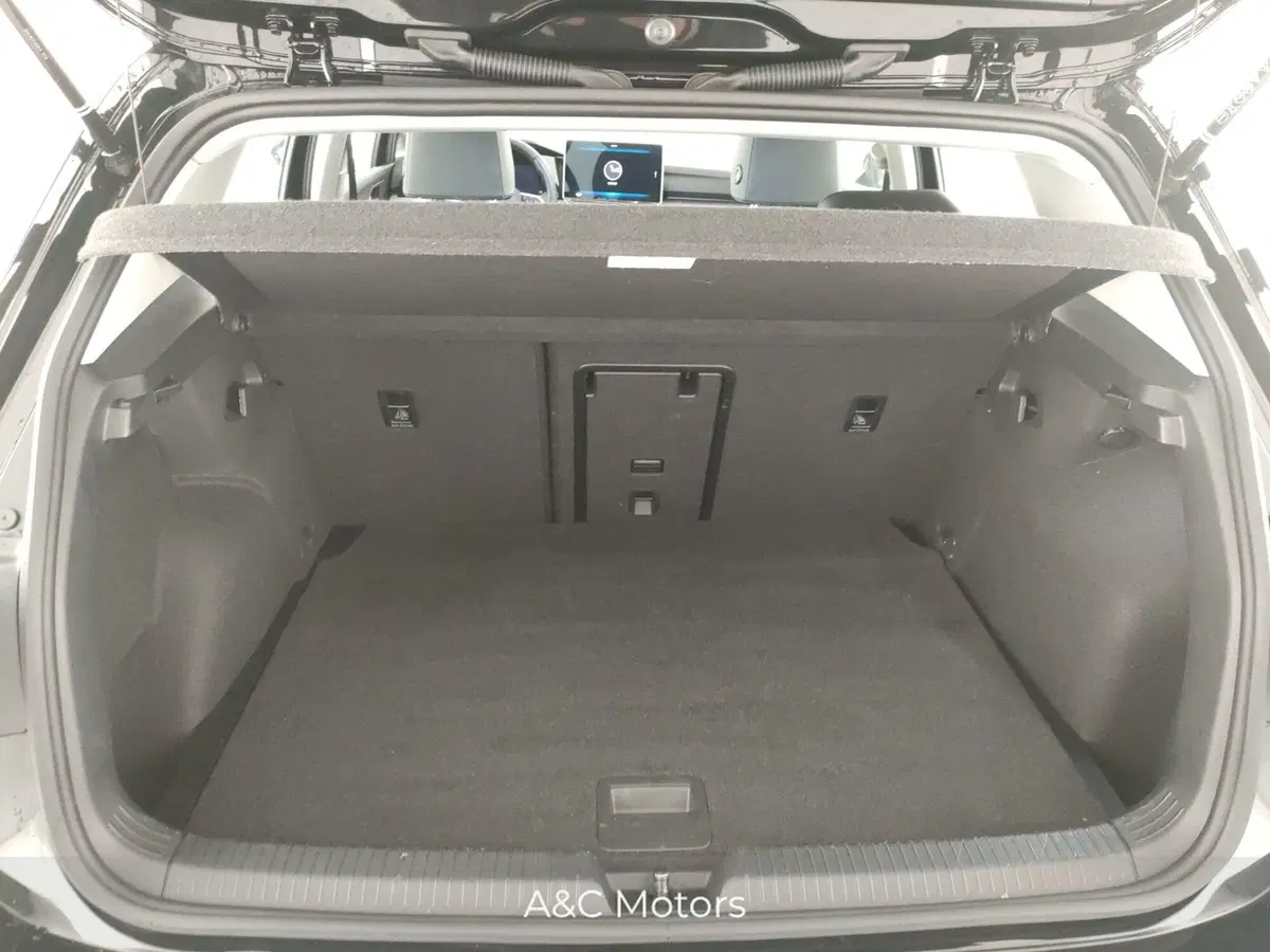 Volkswagen Golf usata a Caserta (11)