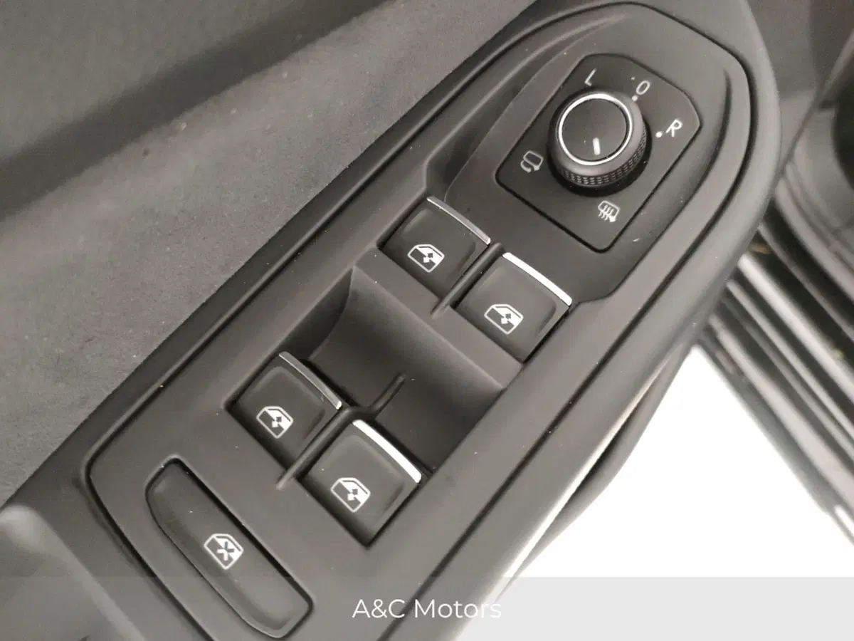 Volkswagen Golf usata a Caserta (13)