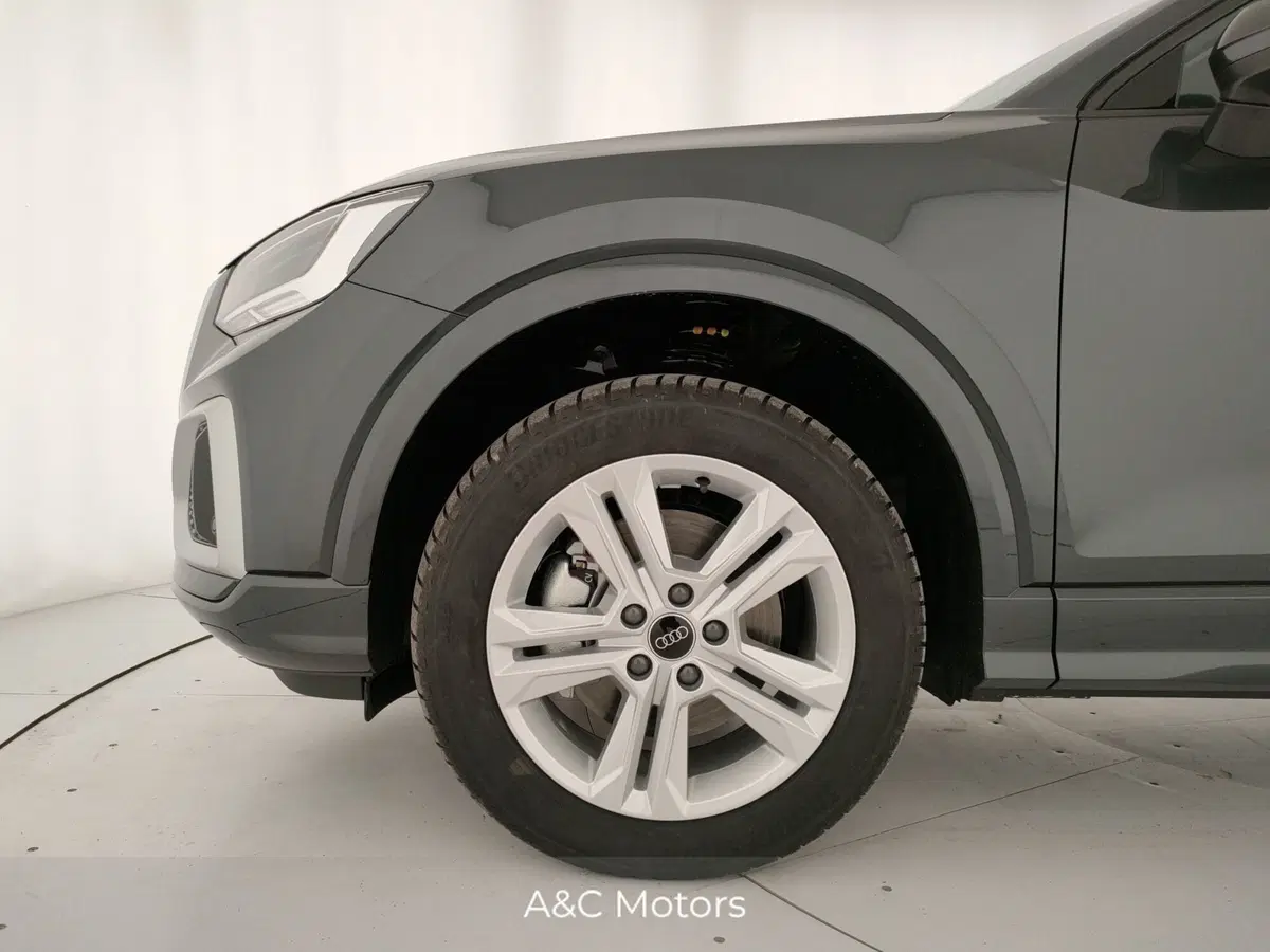 Audi Q2 usata a Caserta (6)
