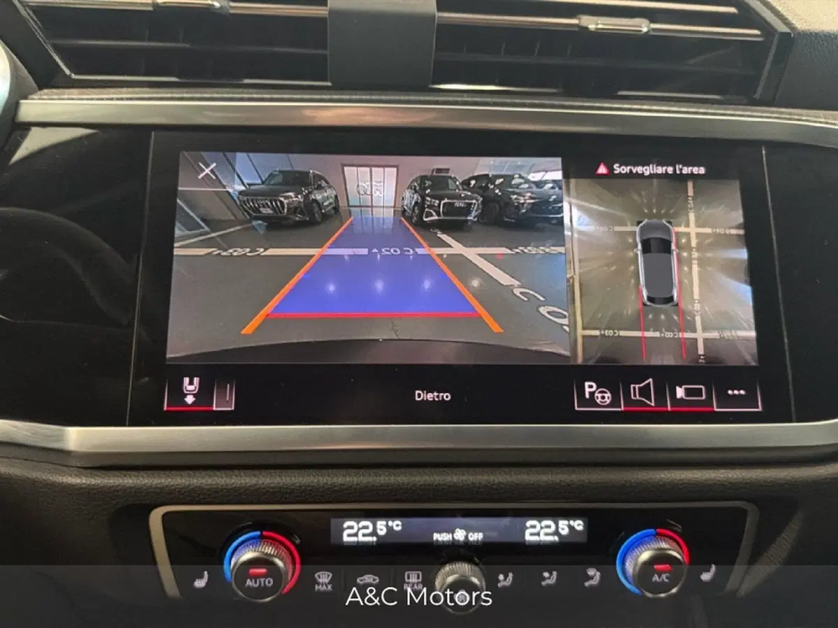 Audi Q3 Sportback usata a Napoli (13)