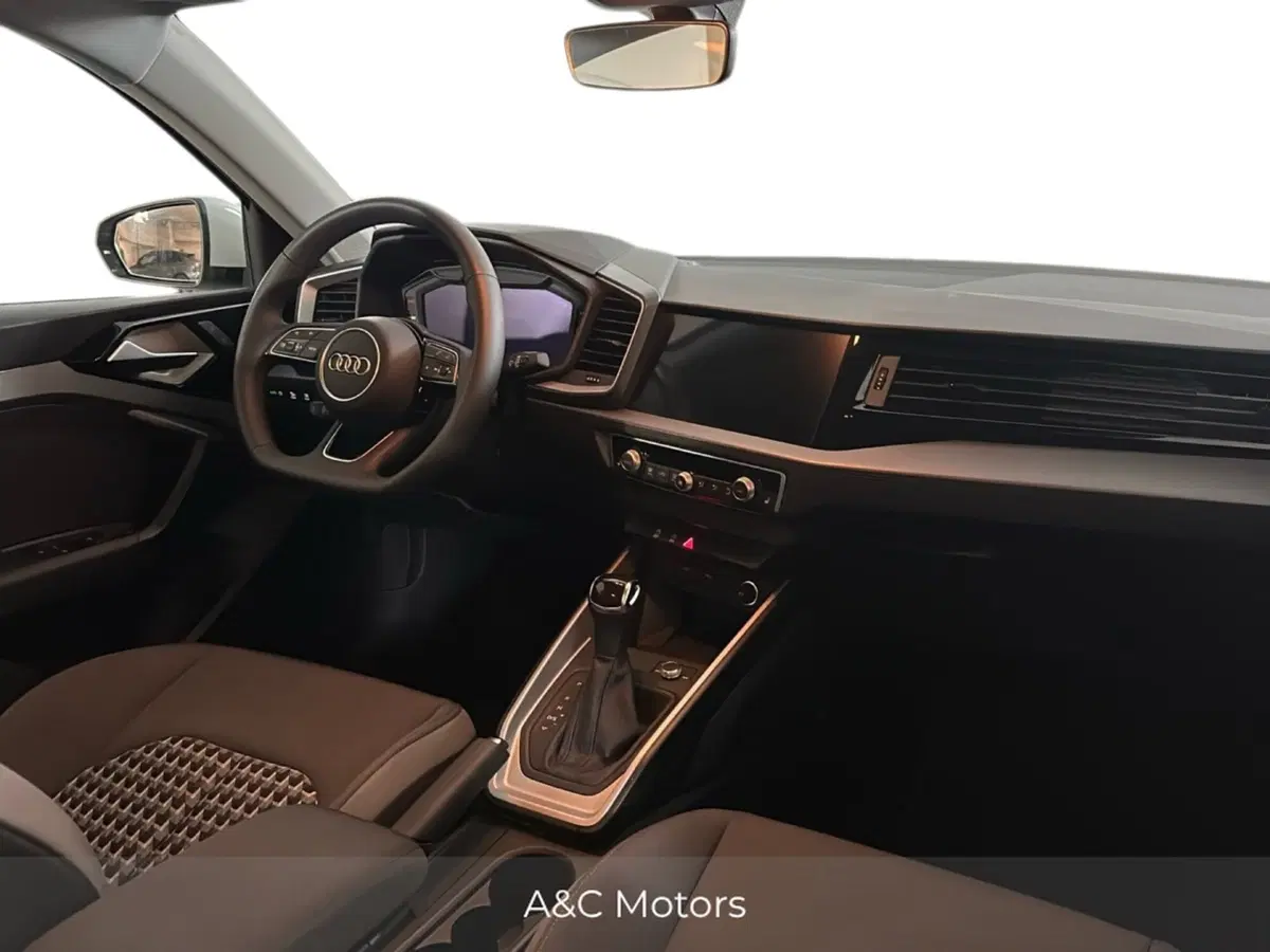 Audi A1 Sportback usata a Caserta (10)