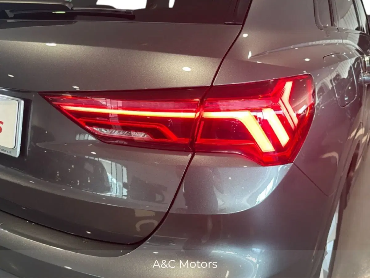 Audi Q3 usata a Napoli (20)