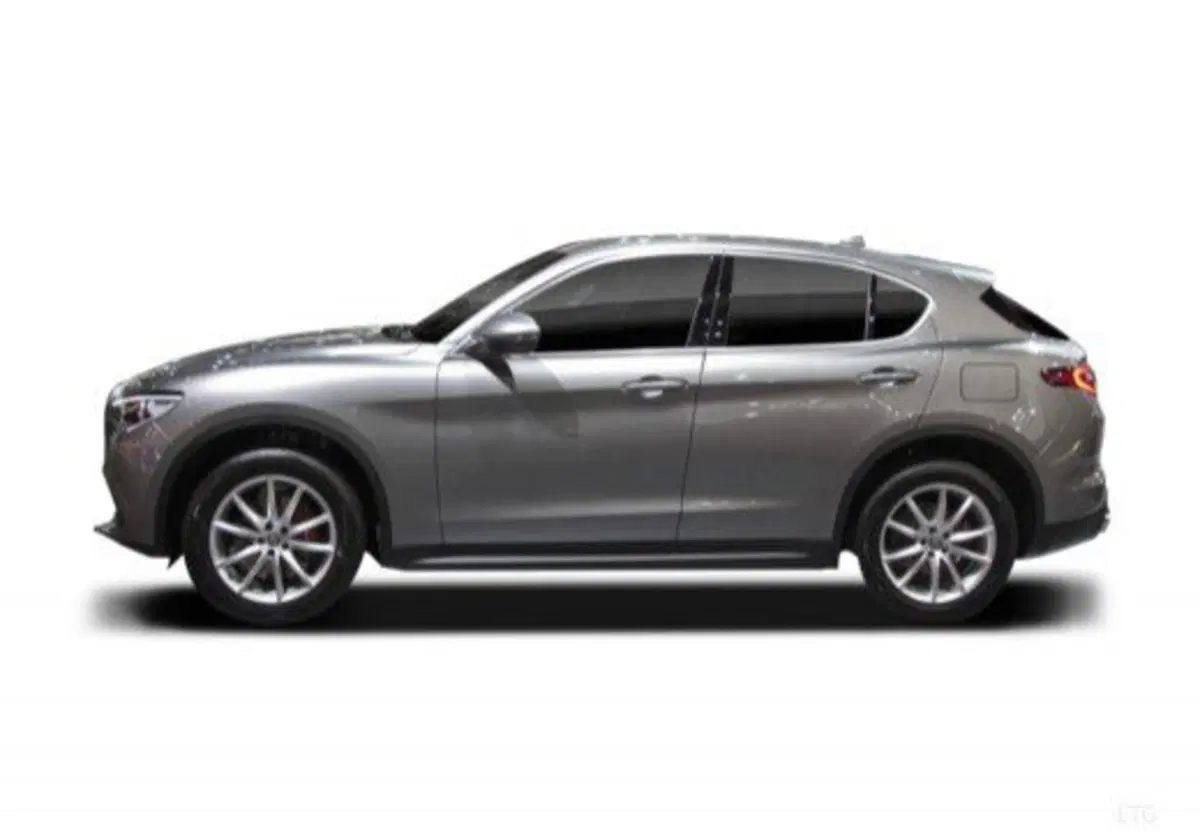 Alfa Romeo Stelvio usata a Palermo (8)