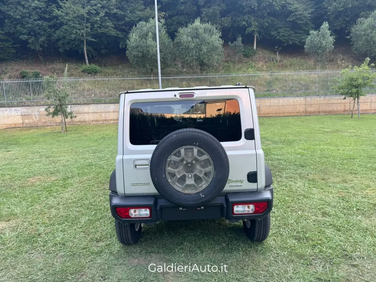Suzuki Jimny nuova a Salerno (11)