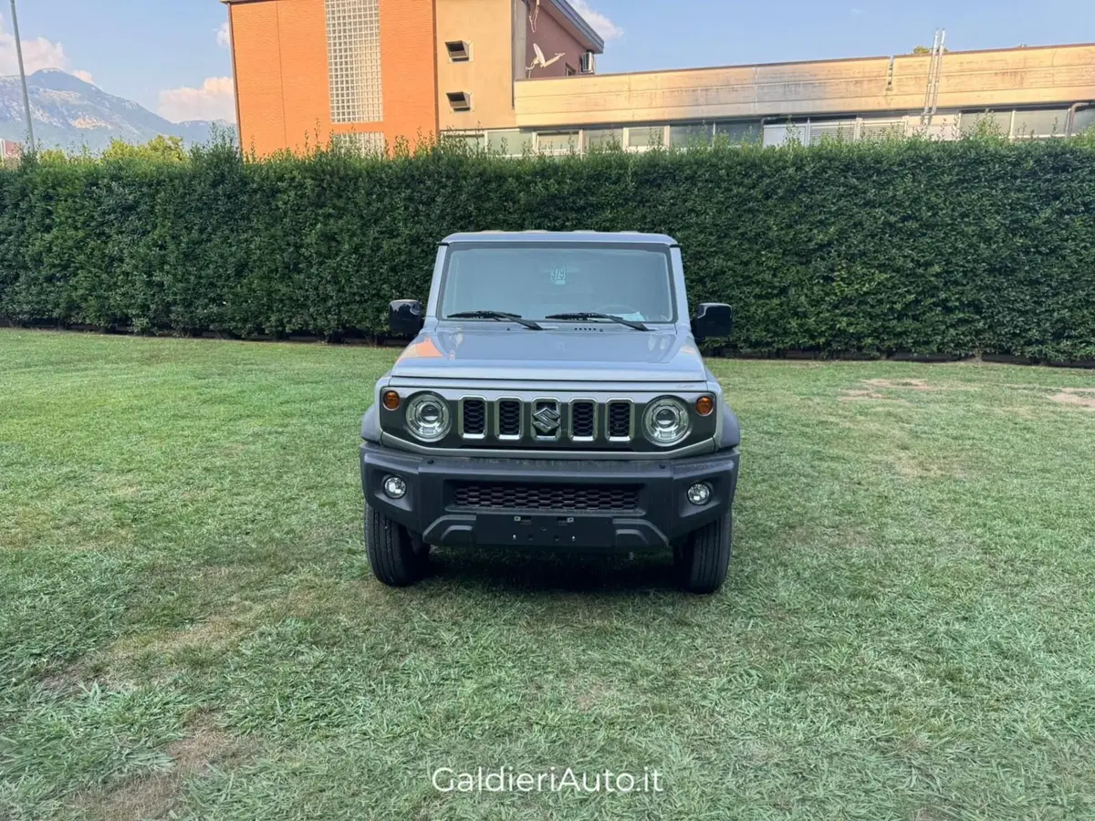 Suzuki Jimny nuova a Salerno (9)
