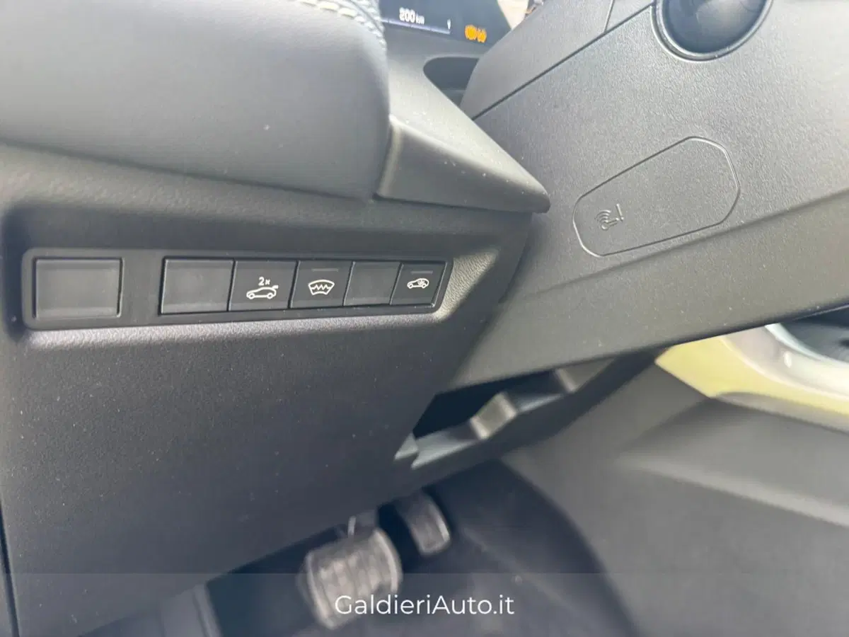 Jeep Compass nuova a Salerno (19)