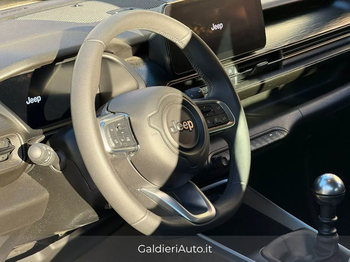 Jeep Avenger usata a Salerno (9)