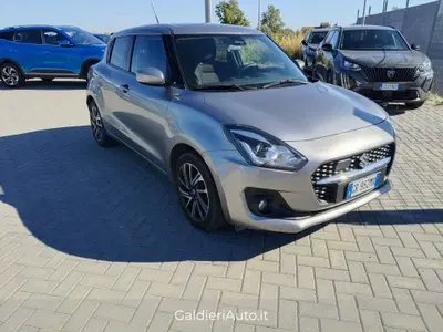 Suzuki Swift 1.2h Top 2wd del 2024 usata a Fisciano