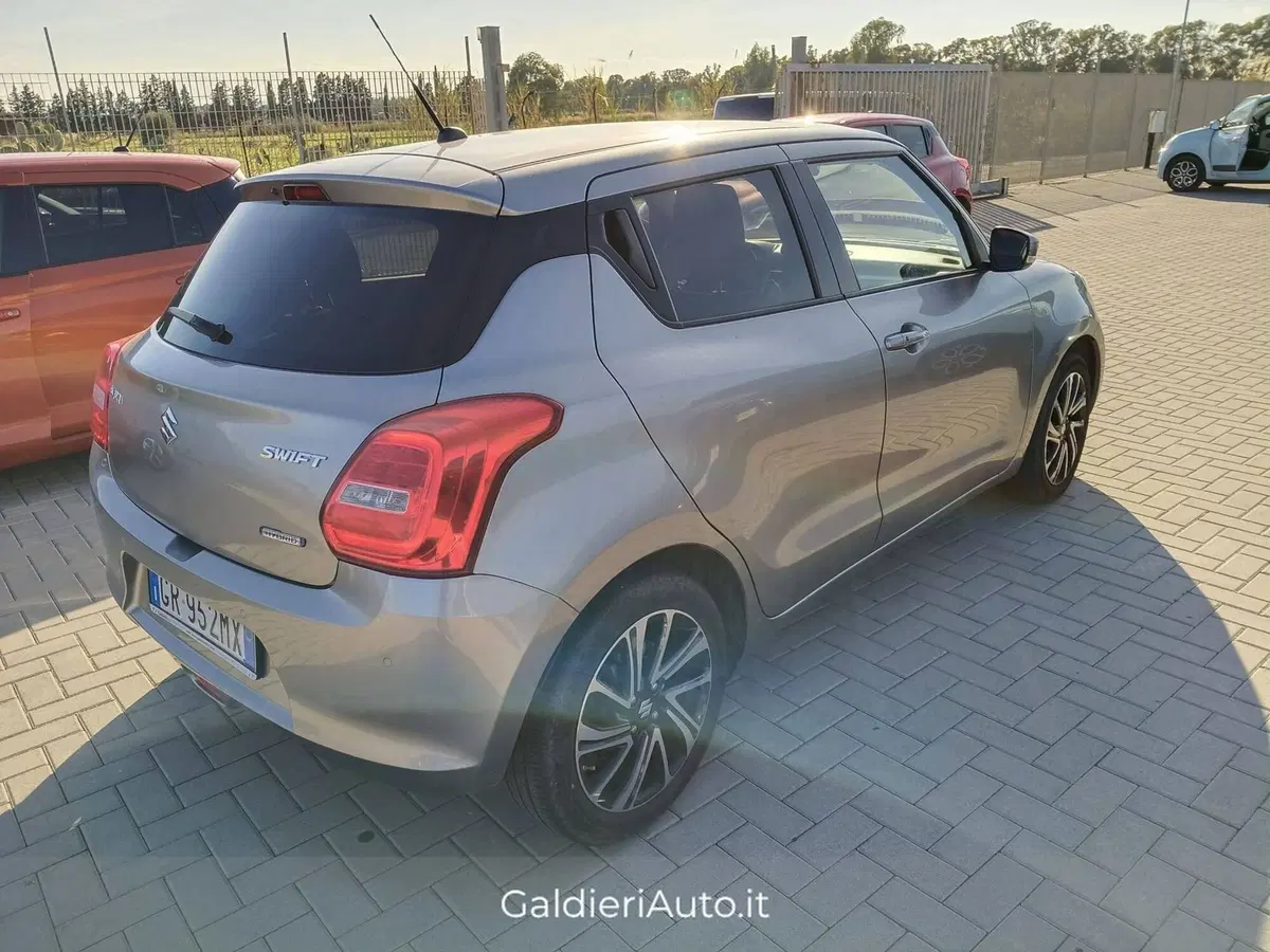 Suzuki Swift usata a Salerno (8)