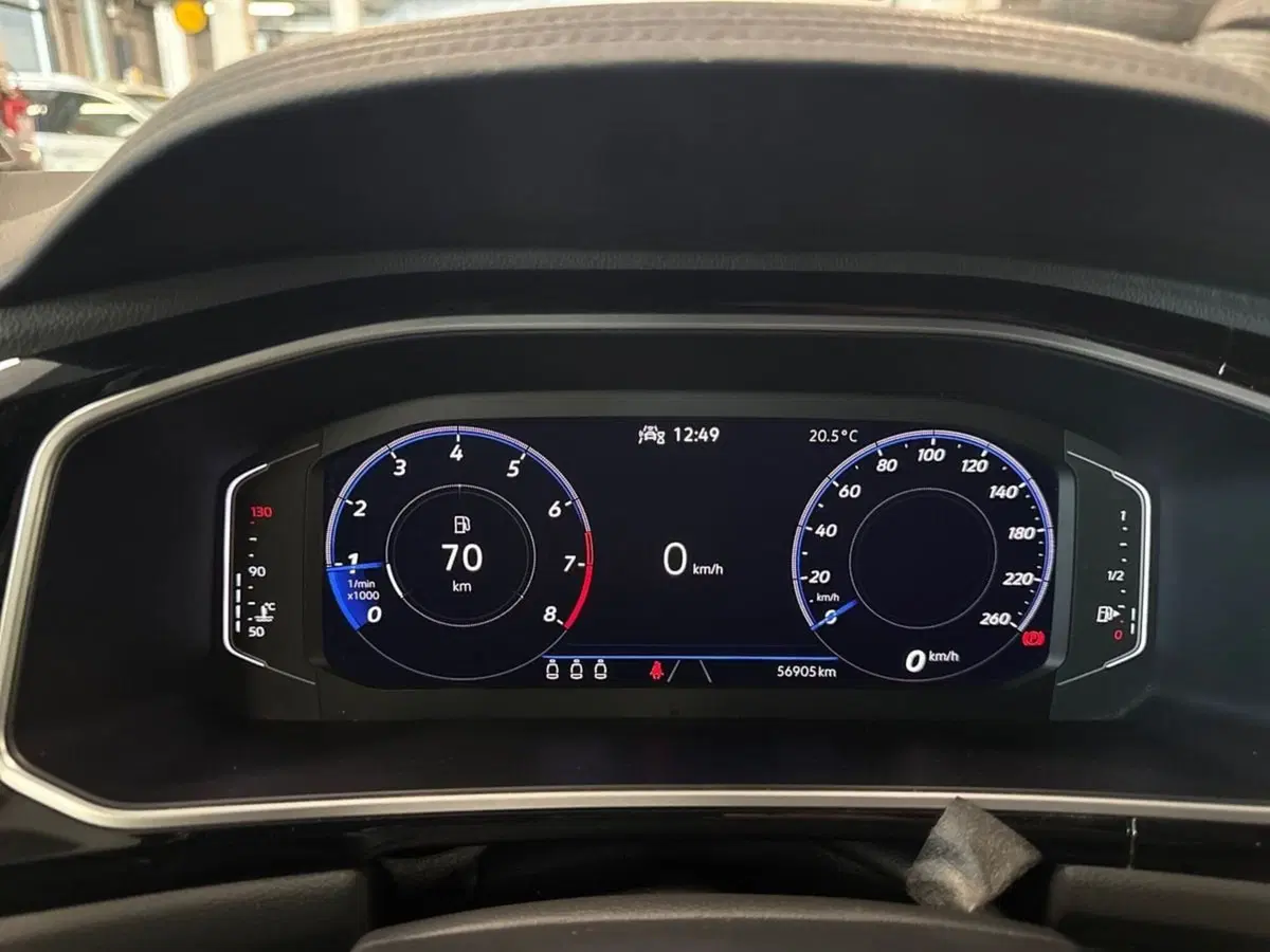Volkswagen T-Roc usata a Firenze (13)