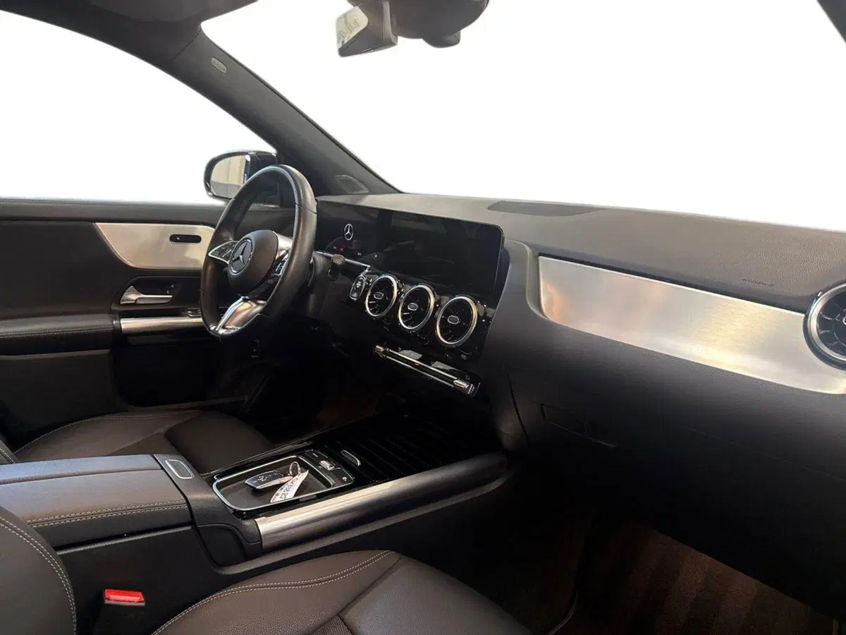 Mercedes-Benz GLA SUV usata a Firenze (15)