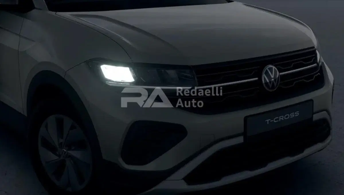 Volkswagen T-Cross nuova a Lecco (4)