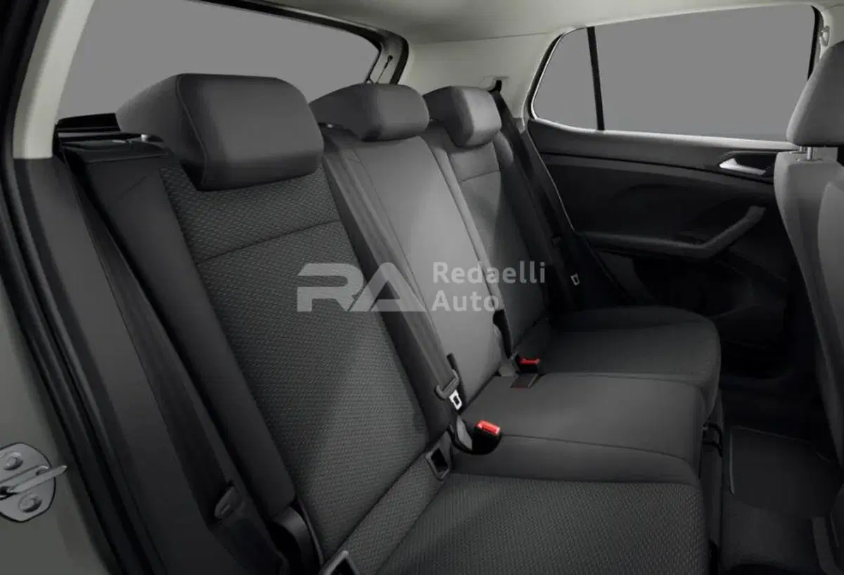 Volkswagen T-Cross nuova a Lecco (8)