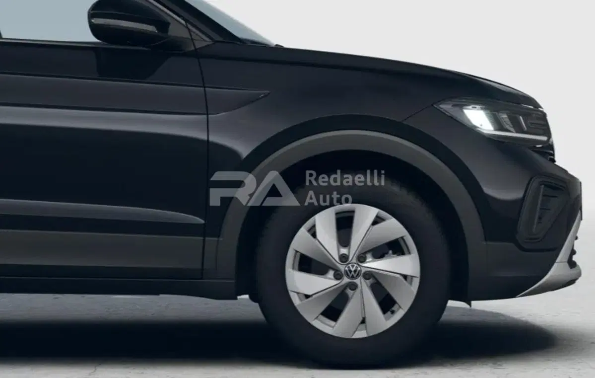 Volkswagen T-Cross nuova a Lecco (5)