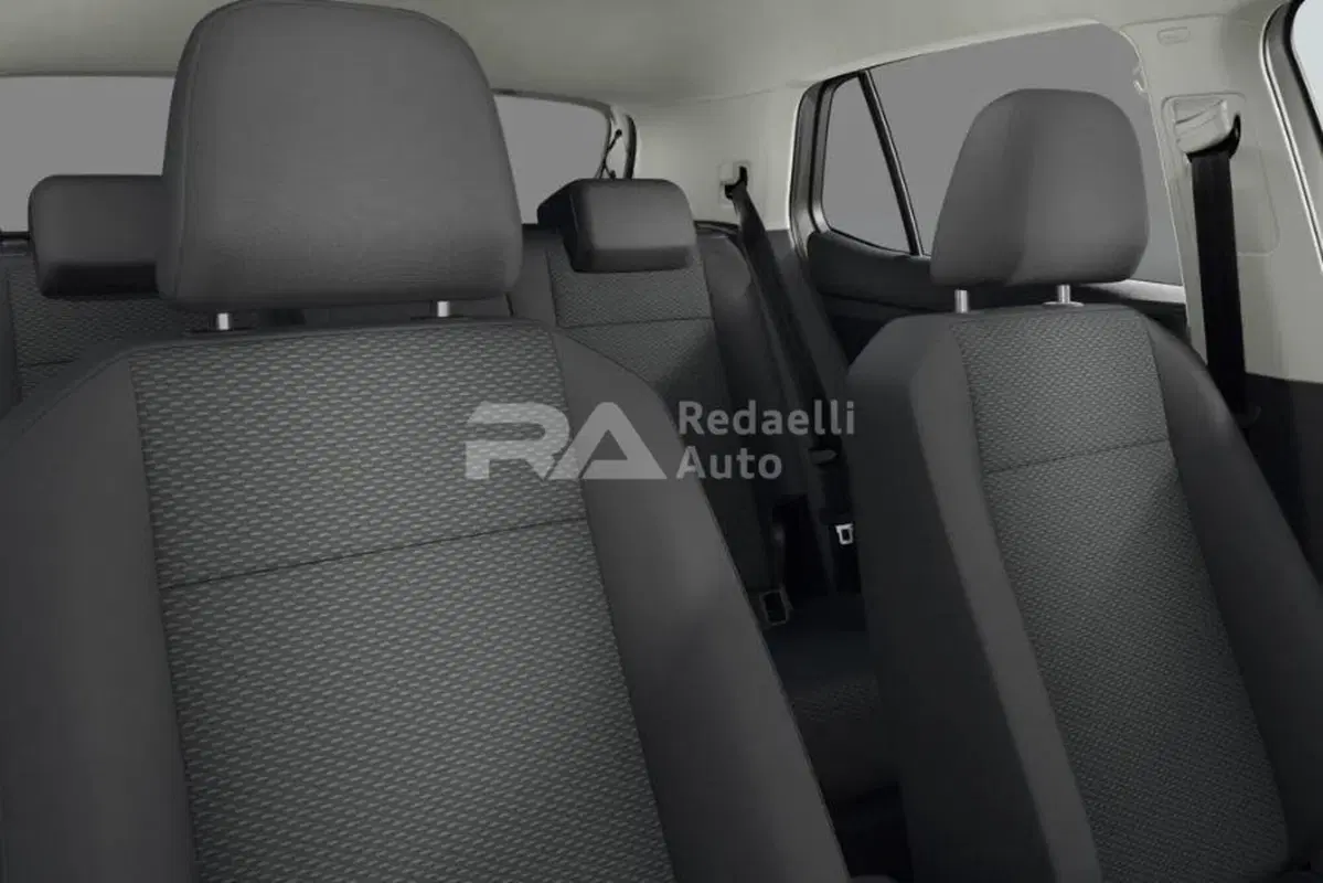 Volkswagen T-Cross nuova a Lecco (7)