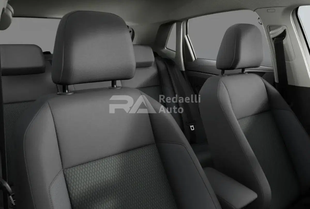 Volkswagen Polo nuova a Lecco (6)