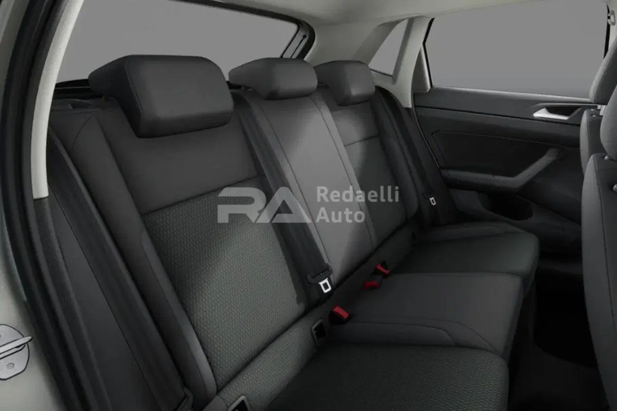 Volkswagen Polo nuova a Lecco (7)