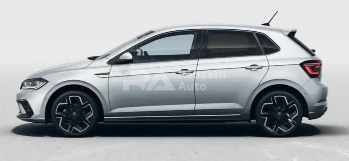 Volkswagen Polo nuova a Lecco (2)