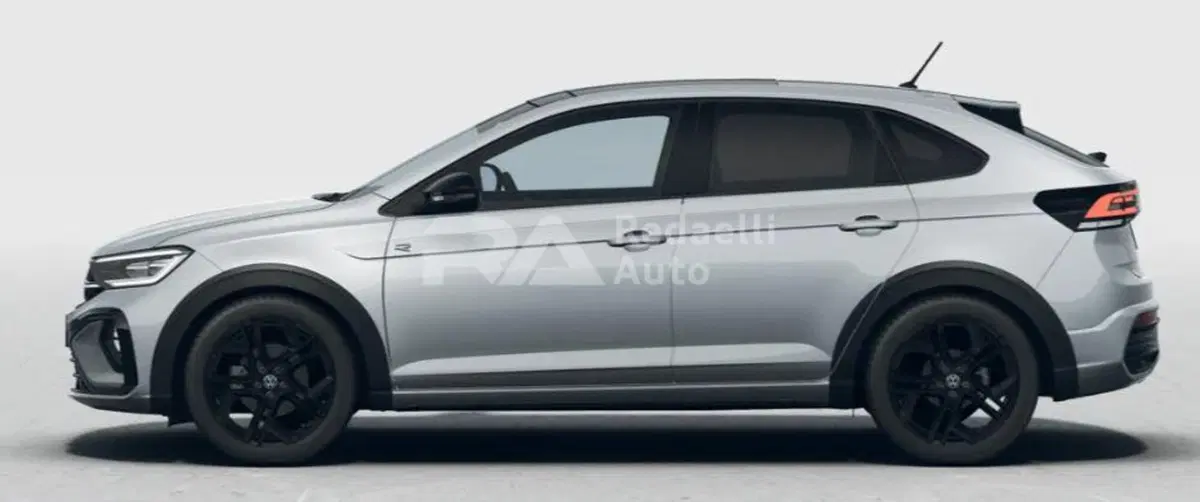 Volkswagen Taigo nuova a Lecco (2)