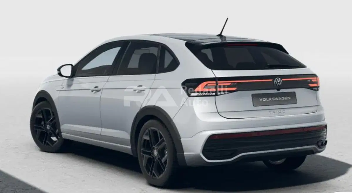 Volkswagen Taigo nuova a Lecco (3)