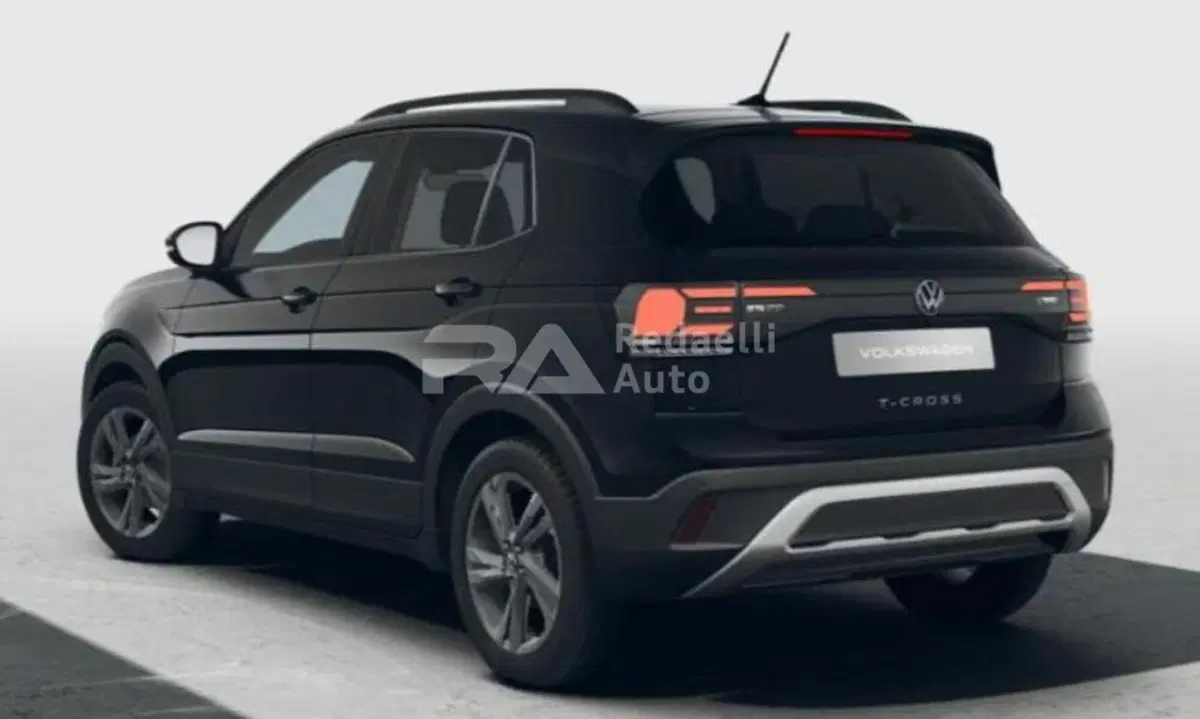 Volkswagen T-Cross nuova a Lecco (3)