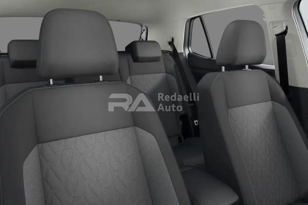 Volkswagen T-Cross nuova a Lecco (6)