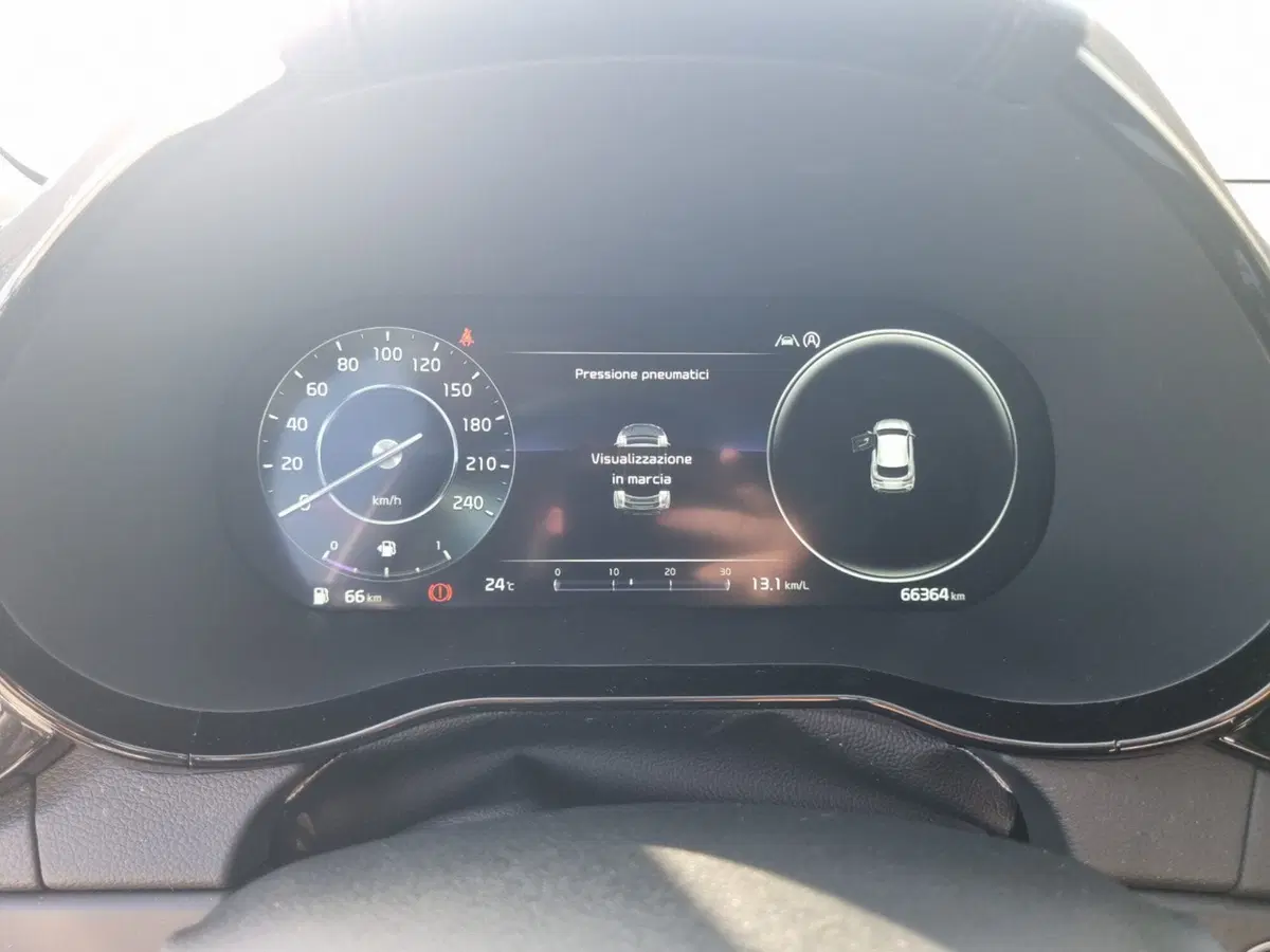 Kia XCeed usata a Lucca (8)
