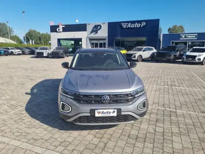 Volkswagen T-Roc 1.0 tsi Sport 115cv del 2025 usata a Lucca