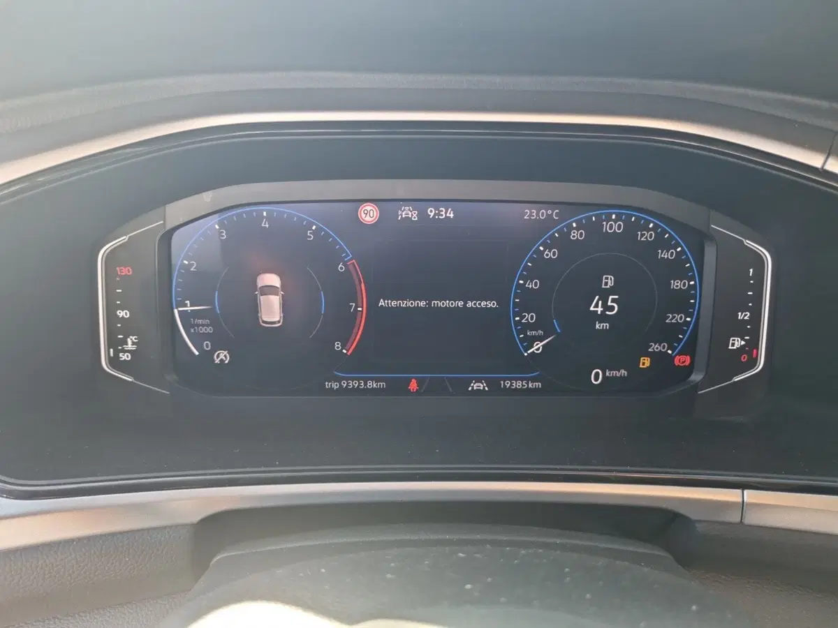 Volkswagen T-Roc usata a Lucca (8)