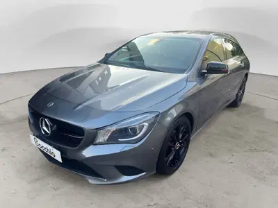 Mercedes-Benz CLA Shooting Brake 200 d Automatic Sport del 2016 usata a Desenzano del Garda