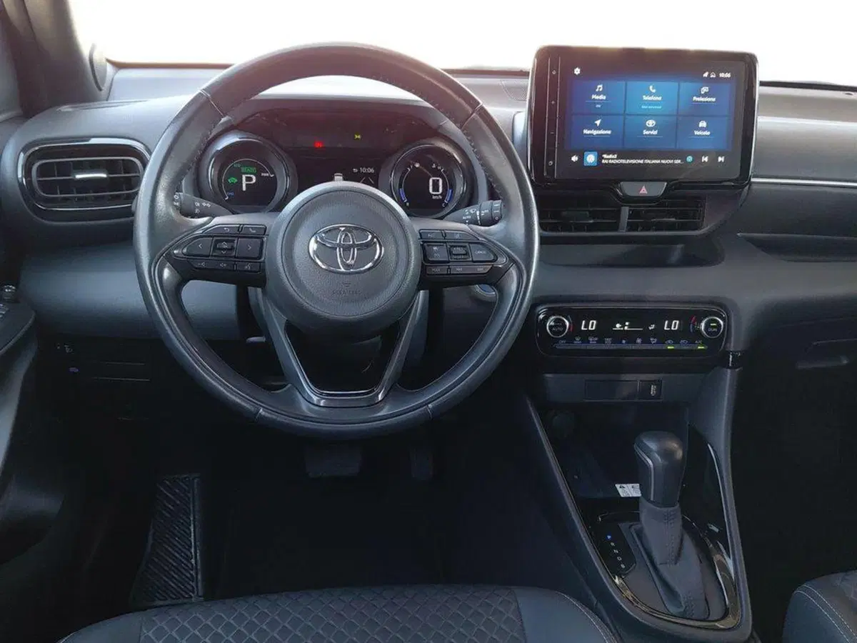 Toyota Yaris usata a Cagliari (8)