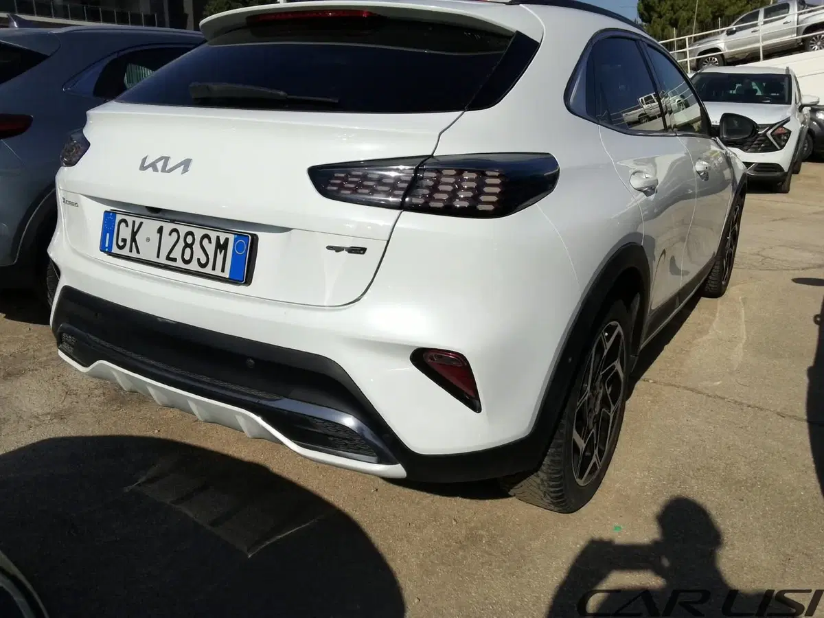 Kia XCeed usata a Foggia (6)