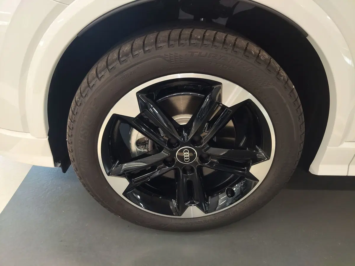 Audi Q2 nuova a Modena (6)