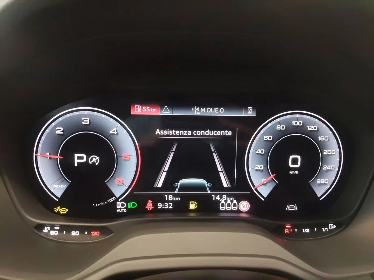 Audi Q2 nuova a Modena (9)