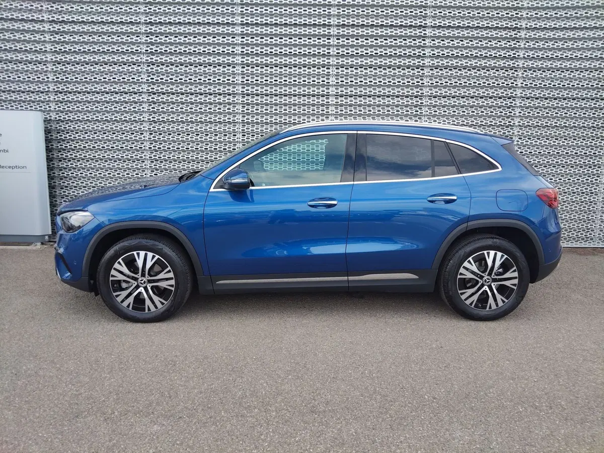 Mercedes-Benz GLA SUV usata a Modena (3)
